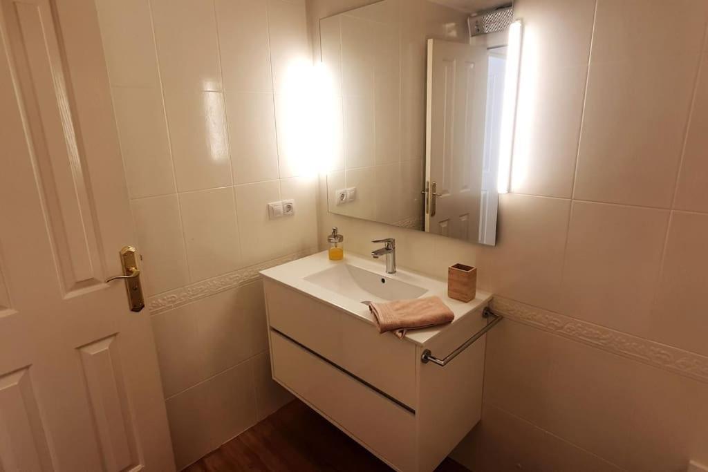 Apartamento Rincon De Tasio By Clabao Corella Exterior foto